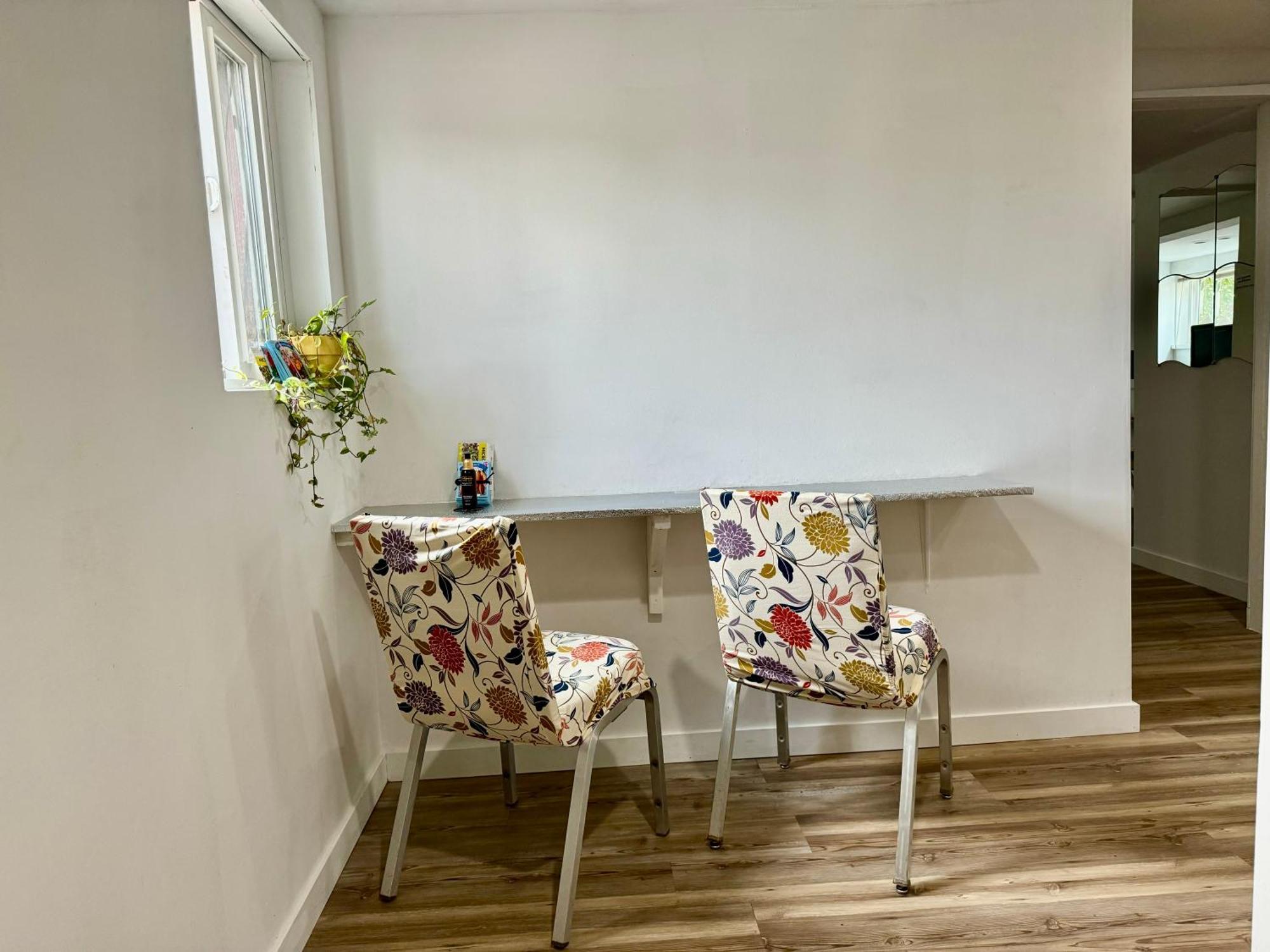 Private Tiny Room On The 1St Floor With Shared Bathroom Near Airport And Downtown Seattte 시애틀 외부 사진