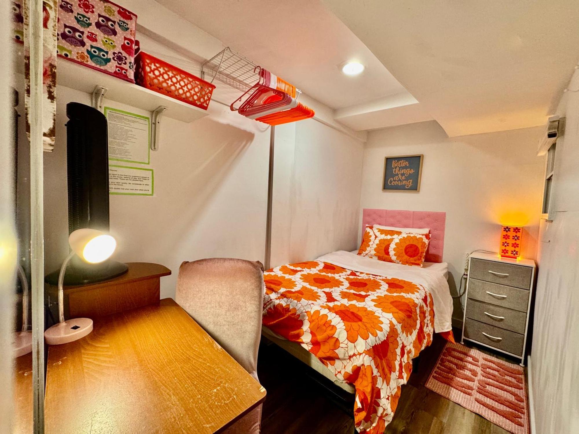 Private Tiny Room On The 1St Floor With Shared Bathroom Near Airport And Downtown Seattte 시애틀 외부 사진